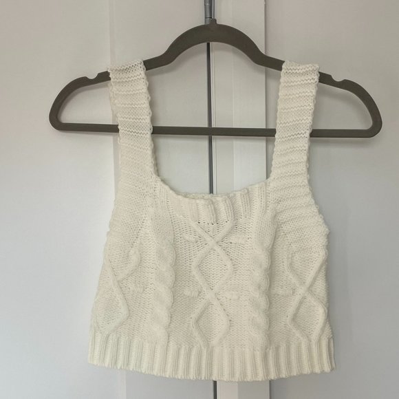 Kendall & Kylie Knit Crop Top White - Picture 3 of 4